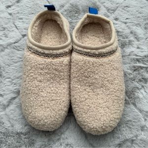 Bombas Sunday Slippers Sherpa Women's Size 9